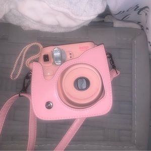 instax polaroid camera (pink)